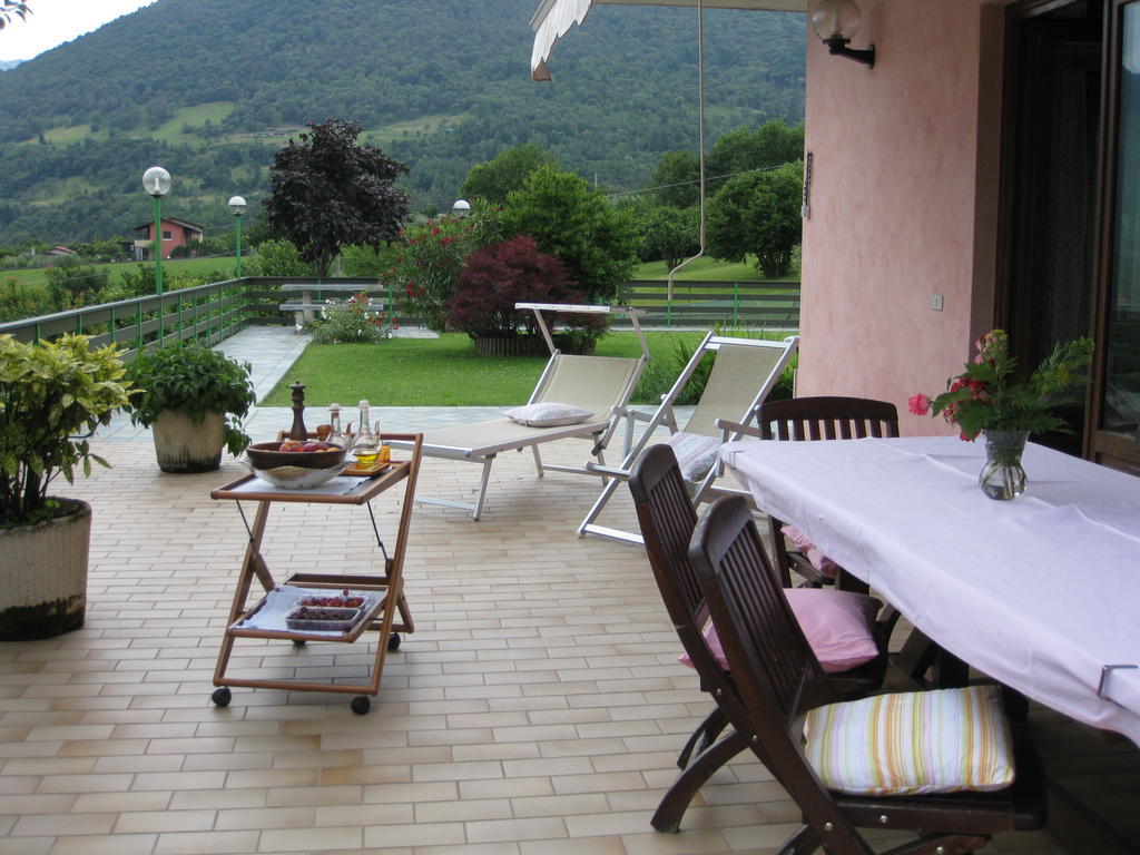 B&B Garden Solto Collina Luaran gambar