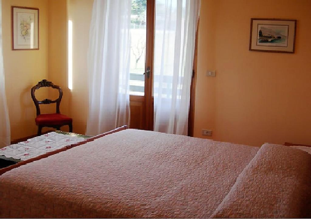 B&B Garden Solto Collina Luaran gambar